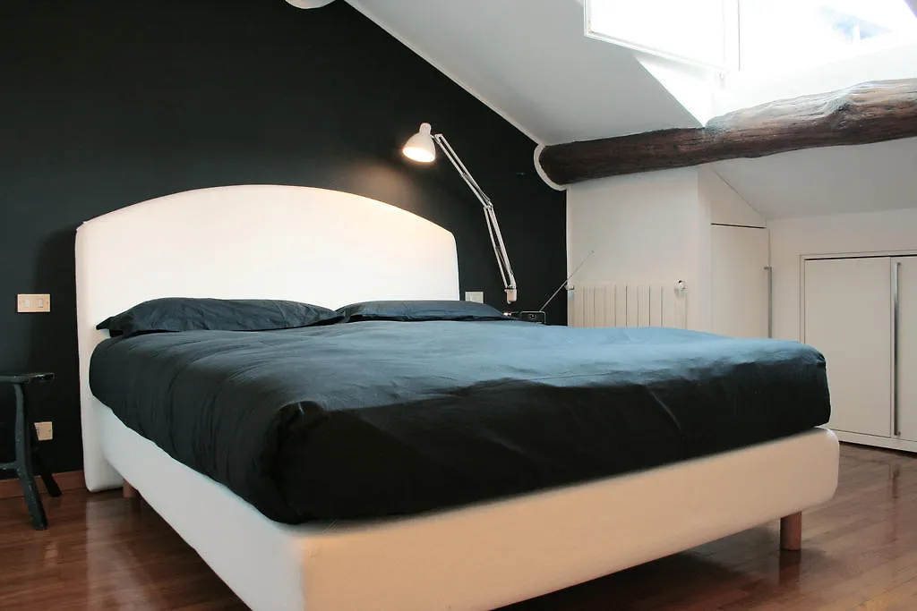 Apartment Corsocomootto Milan